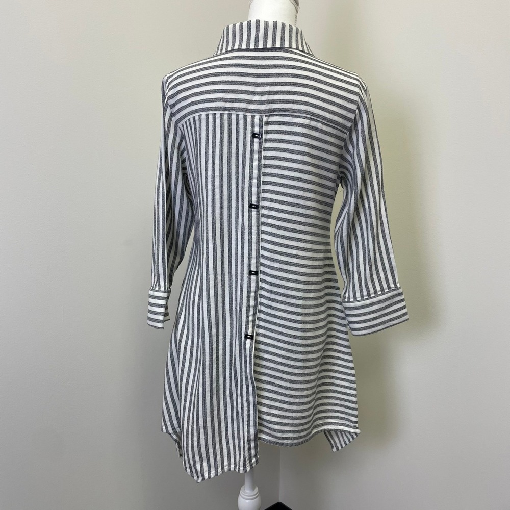 Soft Surroundings Striped Tunic Shirt Black White Sharkbite Hem Womens Small - Picture 6 of 16